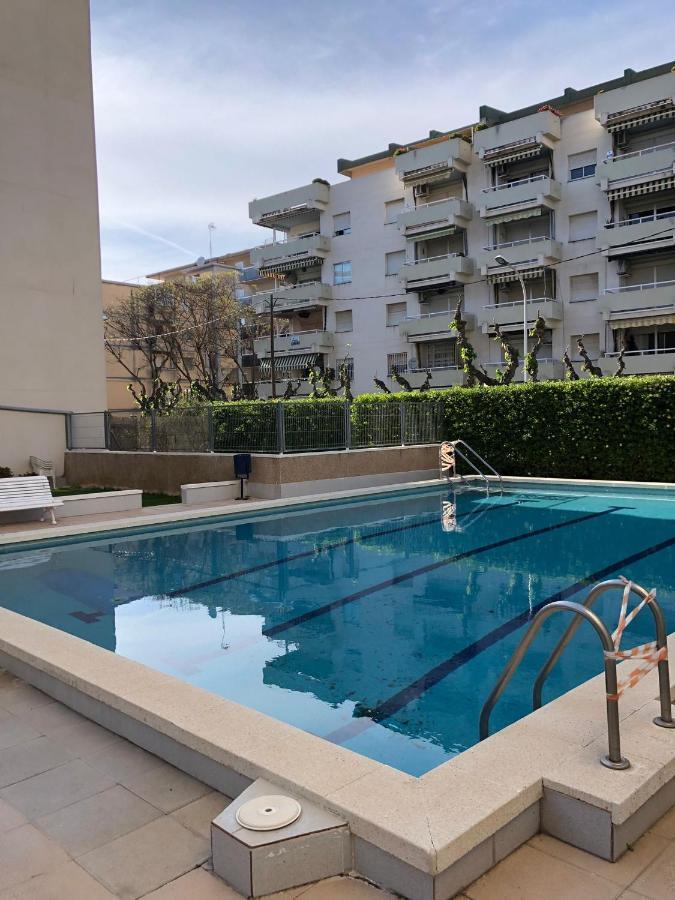 Apartamento Paris ซาลอว์ ภายนอก รูปภาพ